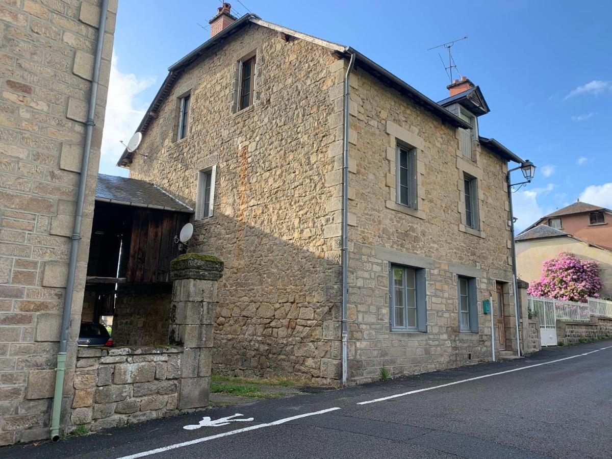 Treignac Tourelles 아파트 외부 사진